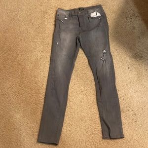 Gray skinny jeans
